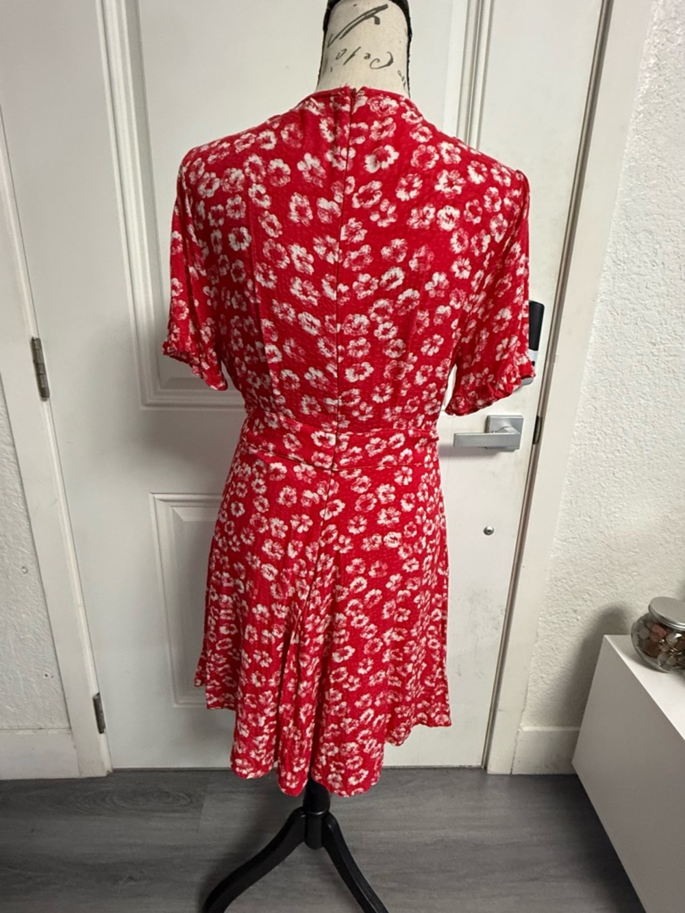 Lulus Red Floral Mini Dress - Deep V-Neck Short Sleeve Wrap Front - Size M - Picture 3 of 7